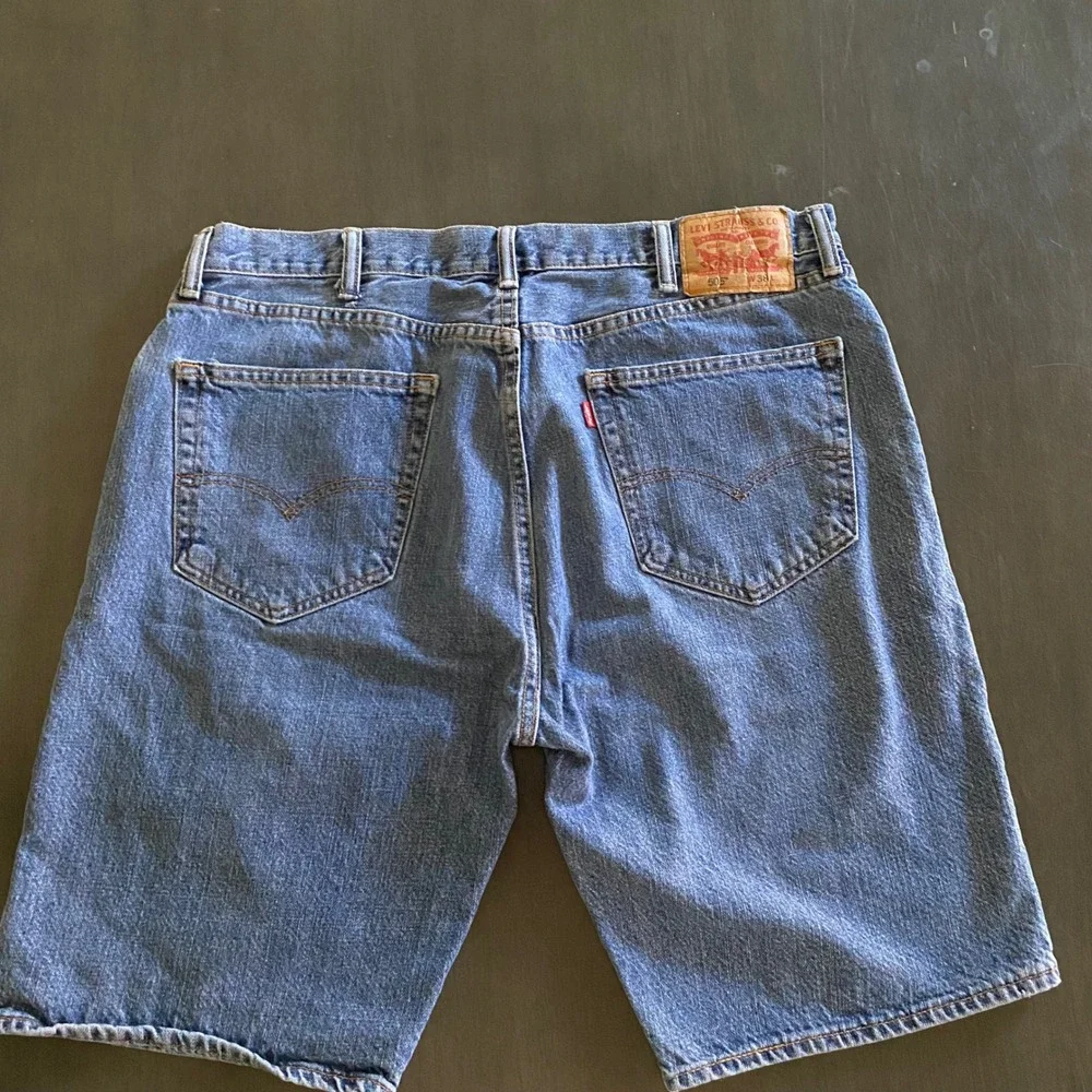 Levis 505 Regular Fit Denim Shorts Mens 38 Blue Medium Wash Cotton Jean Shorts